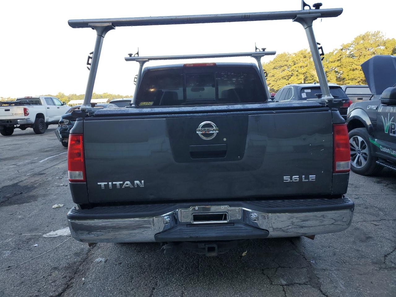 Nissan Titan Xe Image 3