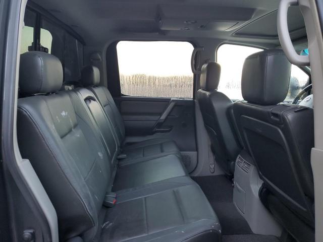 Nissan Titan Xe Image 11