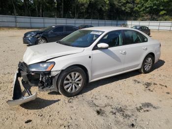  Salvage Volkswagen Passat