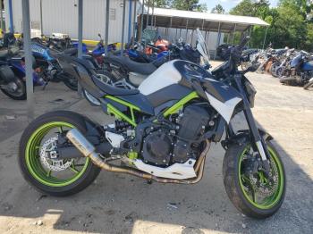  Salvage Kawasaki Z900