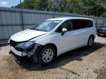  Salvage Chrysler Pacifica