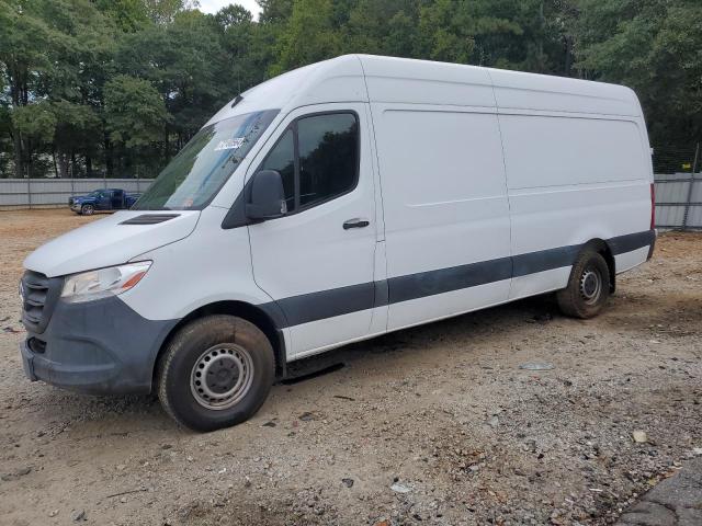  Salvage Mercedes-Benz Sprinter