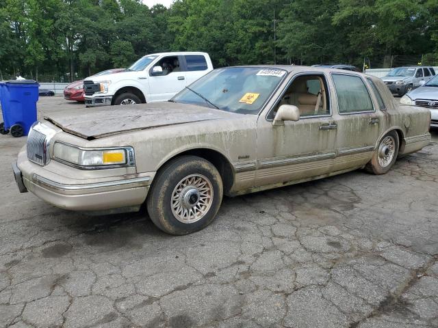  Salvage Lincoln Towncar