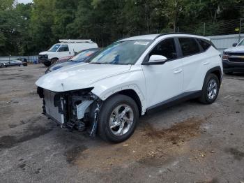  Salvage Hyundai TUCSON