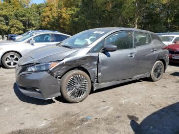  Salvage Nissan LEAF