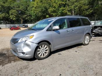  Salvage Toyota Sienna