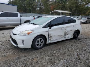  Salvage Toyota Prius