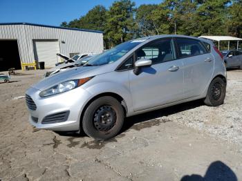  Salvage Ford Fiesta