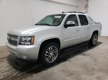  Salvage Chevrolet Avalanche