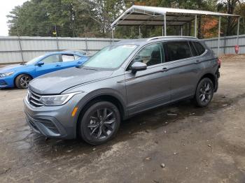  Salvage Volkswagen Tiguan