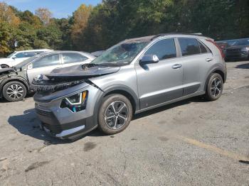  Salvage Kia Niro