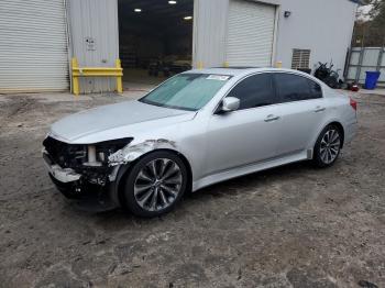  Salvage Hyundai Genesis