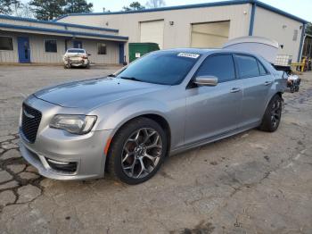  Salvage Chrysler 300