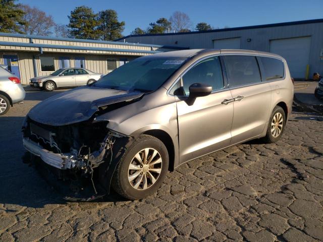  Salvage Chrysler Pacifica