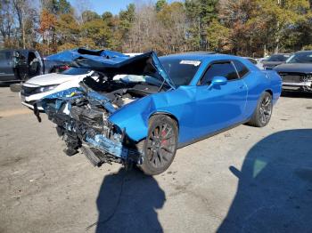  Salvage Dodge Challenger