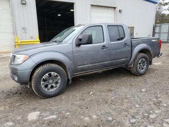  Salvage Nissan Frontier