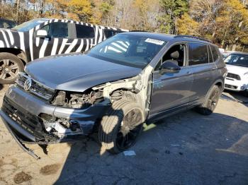  Salvage Volkswagen Tiguan