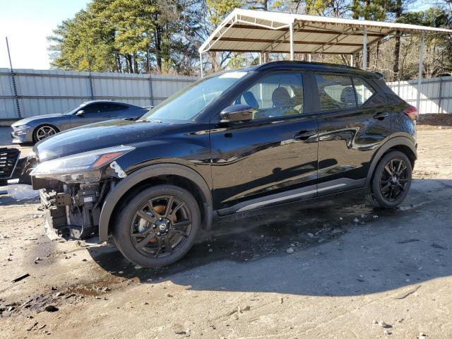  Salvage Nissan Kicks