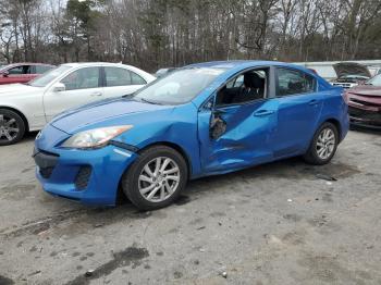  Salvage Mazda 3