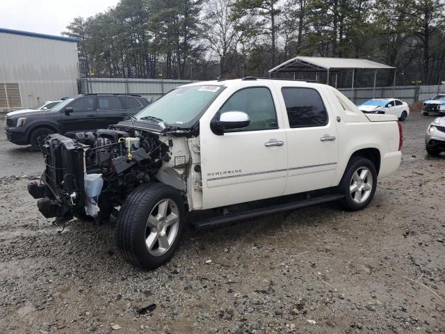  Salvage Chevrolet Avalanche