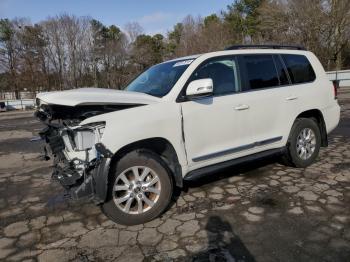  Salvage Toyota Land Cruis