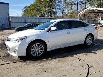  Salvage Toyota Avalon