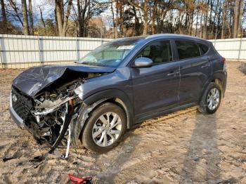  Salvage Hyundai TUCSON