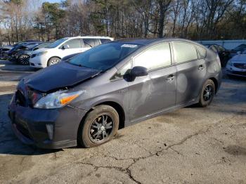  Salvage Toyota Prius