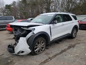  Salvage Ford Explorer