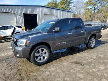  Salvage Nissan Titan