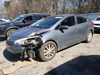  Salvage Kia Forte