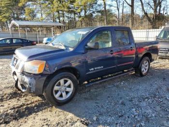  Salvage Nissan Titan