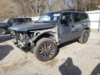  Salvage Toyota Land Cruis