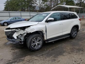  Salvage Toyota Highlander