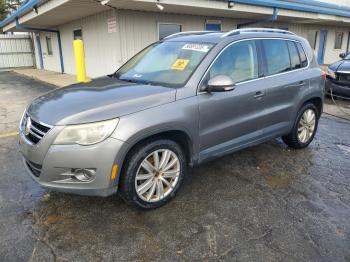  Salvage Volkswagen Tiguan