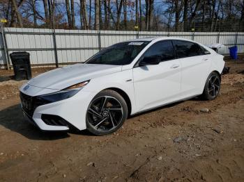  Salvage Hyundai ELANTRA