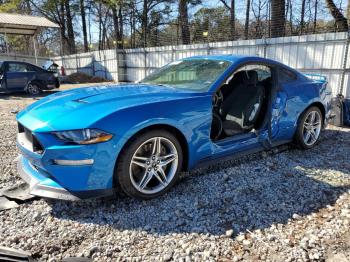  Salvage Ford Mustang