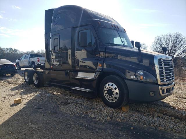  Salvage Freightliner Cascadia