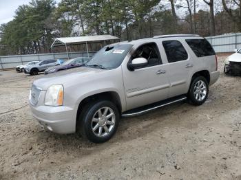  Salvage GMC Yukon