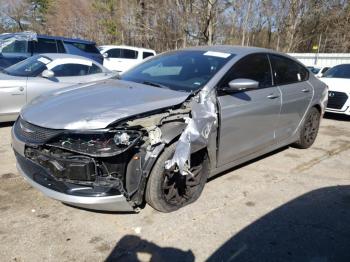  Salvage Chrysler 200