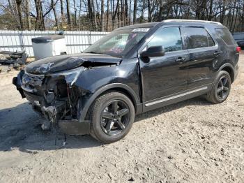  Salvage Ford Explorer