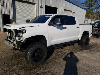  Salvage Toyota Tundra
