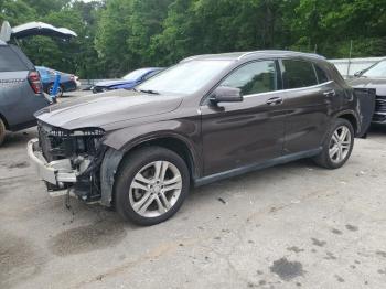  Salvage Mercedes-Benz GLA