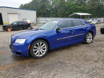  Salvage Chrysler 300