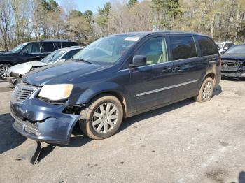  Salvage Chrysler Minivan
