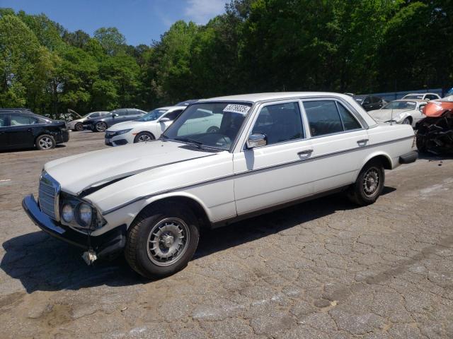  Salvage Mercedes-Benz 300-Class