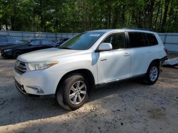 Salvage Toyota Highlander