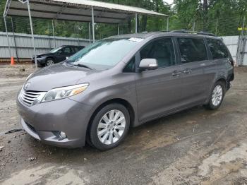  Salvage Toyota Sienna