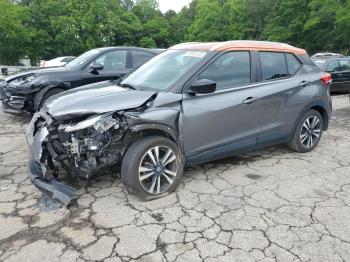  Salvage Nissan Kicks