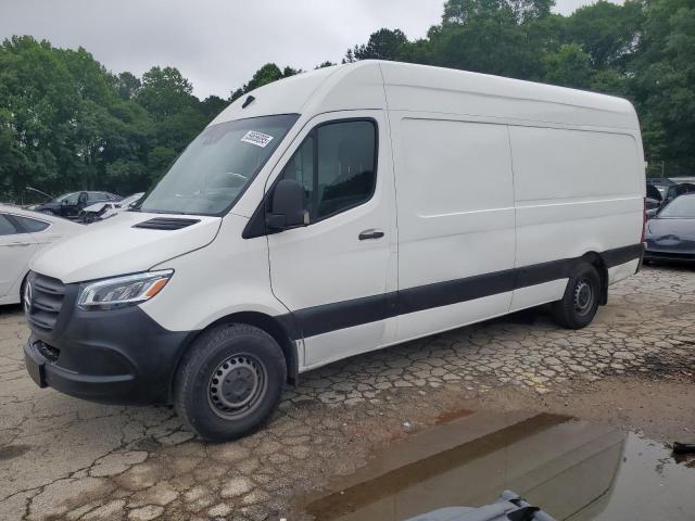  Salvage Mercedes-Benz Sprinter